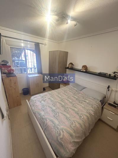 Image No.20-2 Bed Bungalow for sale