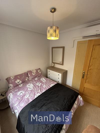 Image No.21-2 Bed Bungalow for sale