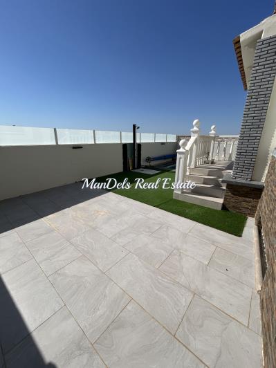 Image No.11-5 Bed Semi-Detached for sale