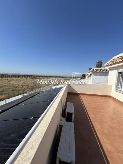 Image No.52-5 Bed Semi-Detached for sale