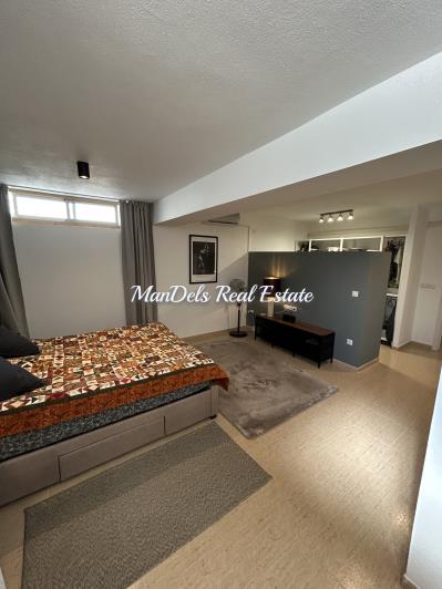 Image No.33-5 Bed Semi-Detached for sale