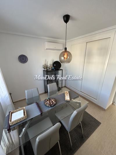 Image No.24-5 Bed Semi-Detached for sale