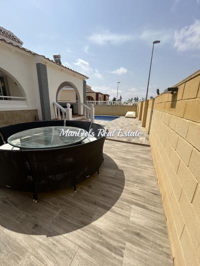 Image No.7-5 Bed Villa / Detached for sale