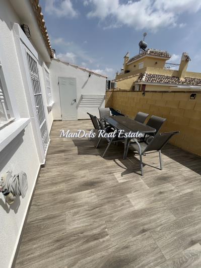 Image No.19-5 Bed Villa / Detached for sale