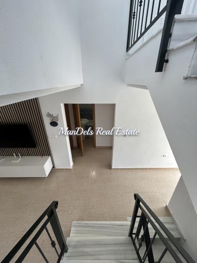 Image No.27-5 Bed Villa / Detached for sale