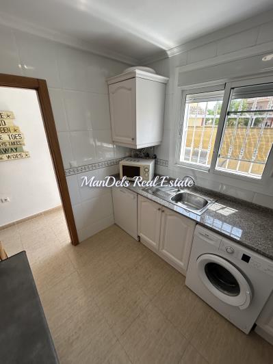 Image No.29-5 Bed Villa / Detached for sale