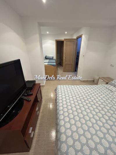 Image No.40-5 Bed Villa / Detached for sale