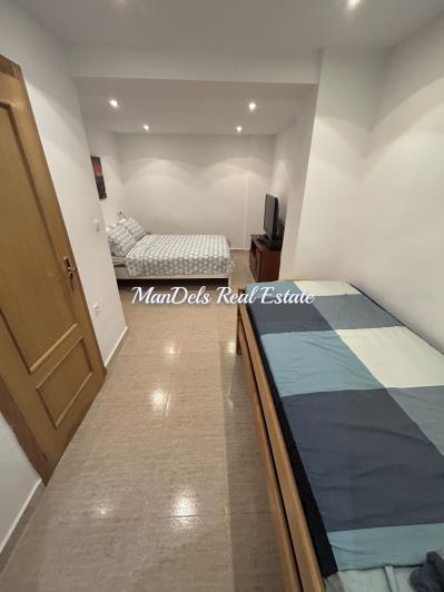 Image No.42-5 Bed Villa / Detached for sale