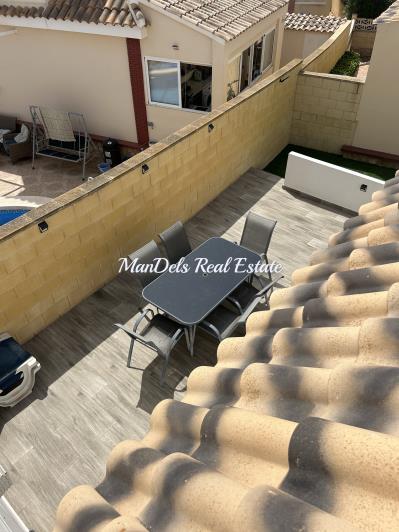 Image No.54-5 Bed Villa / Detached for sale