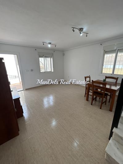 Image No.17-2 Bed Semi-Detached for sale