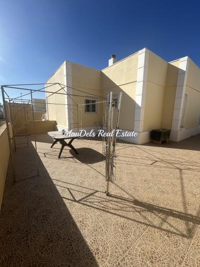 Image No.8-2 Bed Semi-Detached for sale