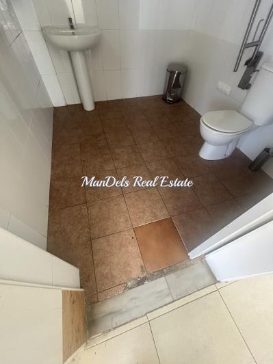 Image No.19-Commercial for sale