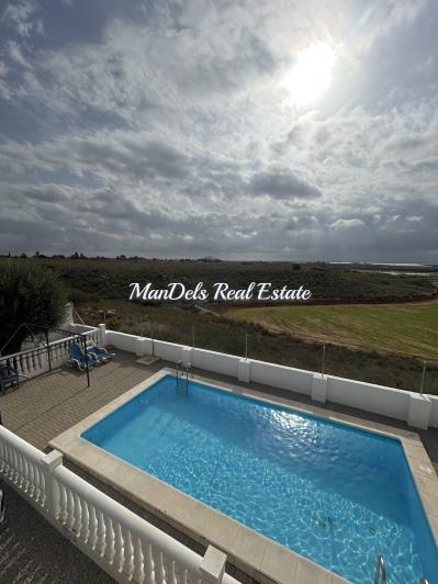 Image No.25-2 Bed Apartment for sale