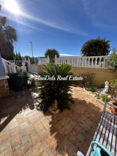 Image No.10-3 Bed Villa / Detached for sale