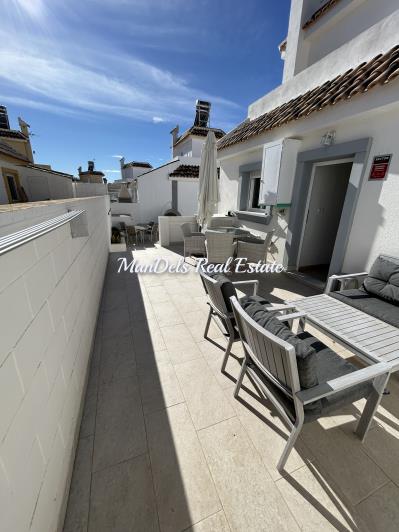 Image No.11-4 Bed Villa / Detached for sale