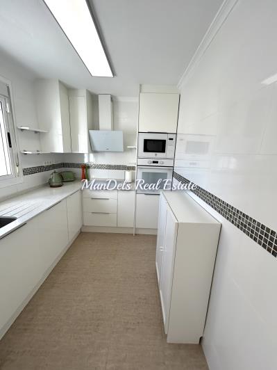 Image No.26-4 Bed Villa / Detached for sale