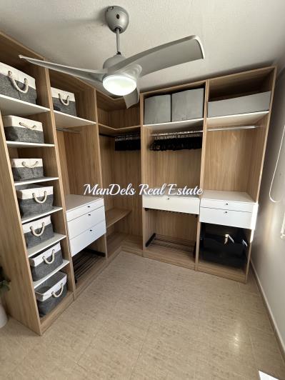 Image No.32-4 Bed Villa / Detached for sale