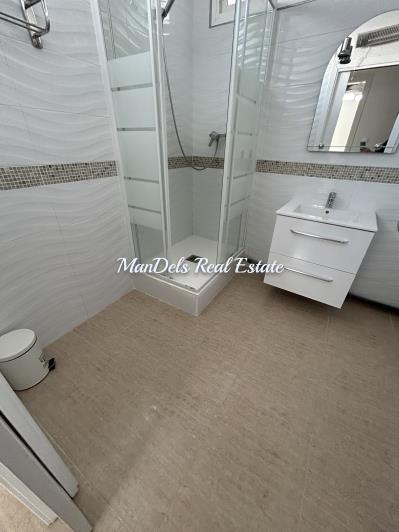 Image No.42-4 Bed Villa / Detached for sale