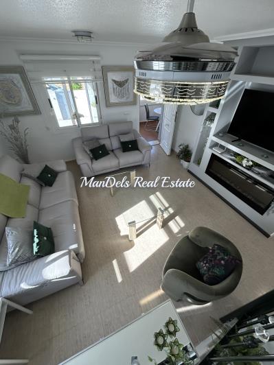 Image No.19-4 Bed Villa / Detached for sale