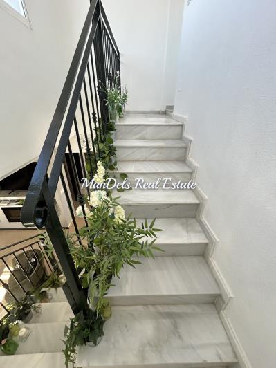 Image No.49-4 Bed Villa / Detached for sale