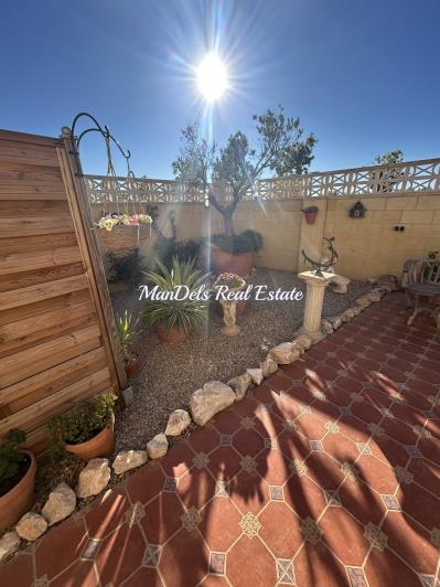 Image No.10-2 Bed Villa / Detached for sale