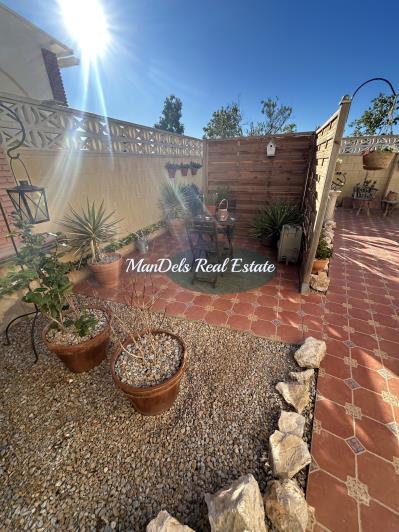 Image No.12-2 Bed Villa / Detached for sale