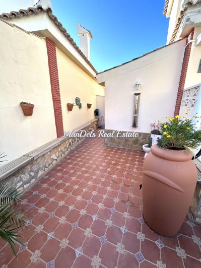 Image No.18-2 Bed Villa / Detached for sale