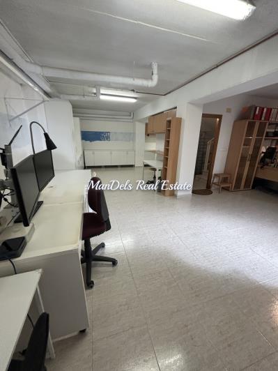 Image No.37-2 Bed Villa / Detached for sale