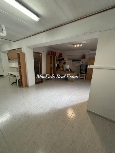 Image No.38-2 Bed Villa / Detached for sale