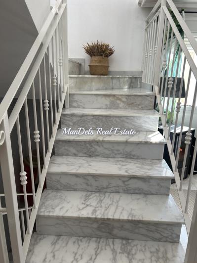 Image No.42-2 Bed Villa / Detached for sale