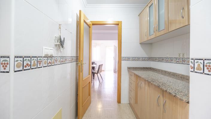 Image No.9-2 Bed Bungalow for sale