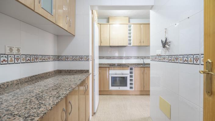 Image No.11-2 Bed Bungalow for sale