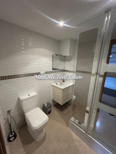 Image No.33-4 Bed Villa / Detached for sale