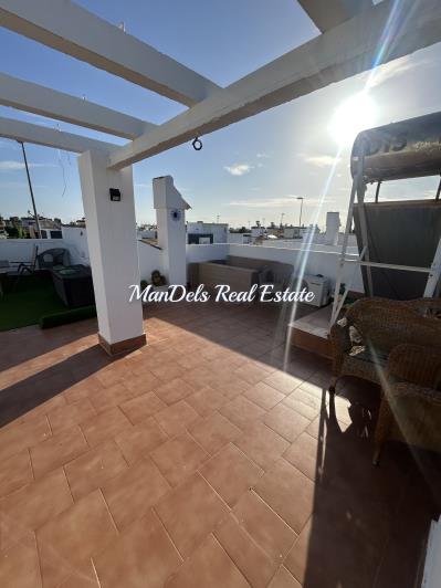 Image No.49-4 Bed Villa / Detached for sale