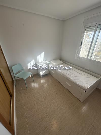 Image No.23-2 Bed Semi-Detached for sale