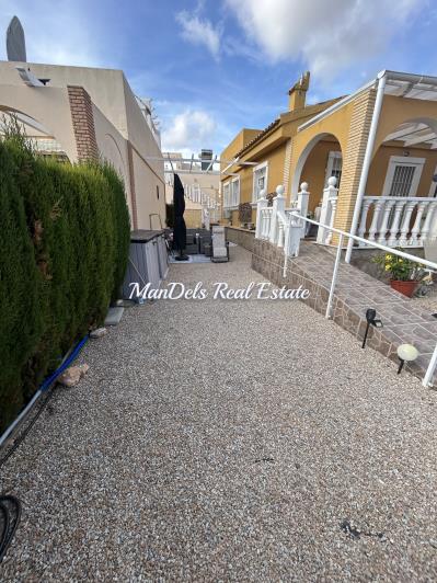 Image No.6-2 Bed Villa / Detached for sale