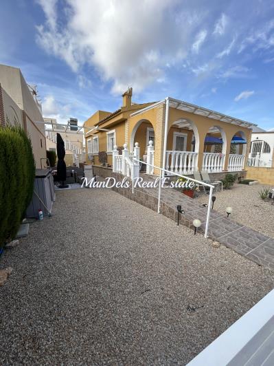 Image No.5-2 Bed Villa / Detached for sale