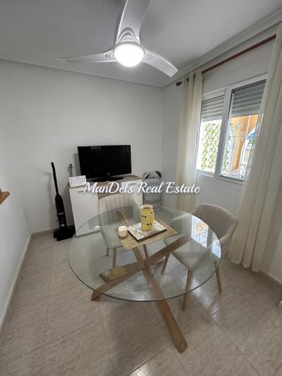 Image No.12-2 Bed Villa / Detached for sale