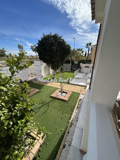 Image No.12-2 Bed Villa / Detached for sale