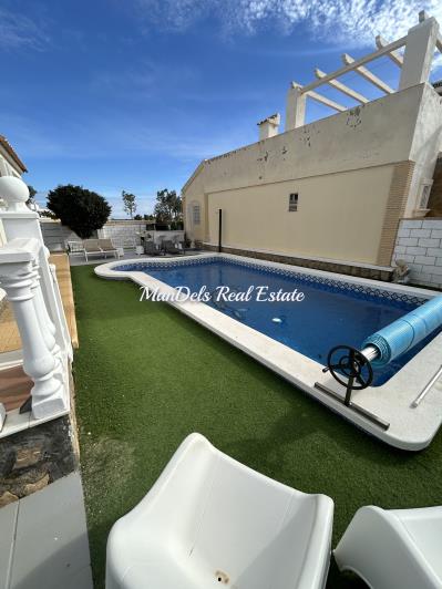 Image No.7-2 Bed Villa / Detached for sale