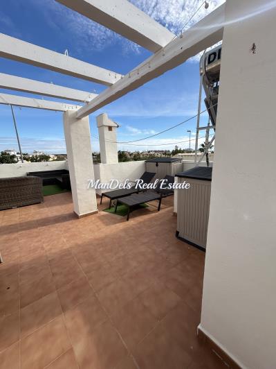 Image No.44-2 Bed Villa / Detached for sale