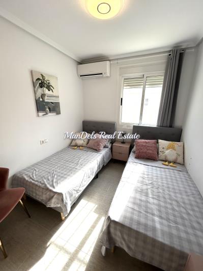 Image No.32-2 Bed Villa / Detached for sale