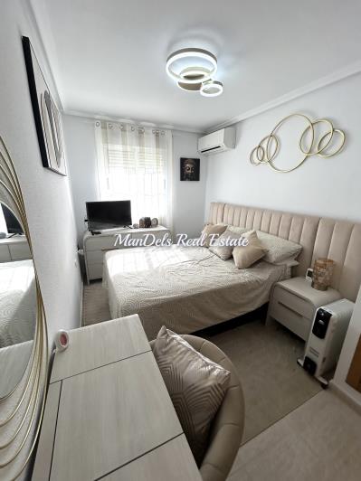 Image No.36-2 Bed Villa / Detached for sale