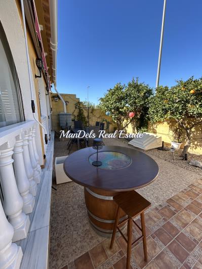 Image No.8-2 Bed Villa / Detached for sale