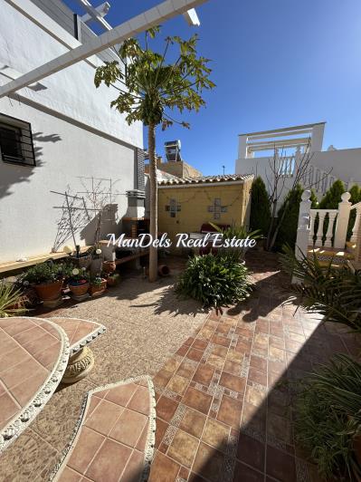 Image No.13-2 Bed Villa / Detached for sale