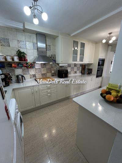 Image No.24-2 Bed Villa / Detached for sale