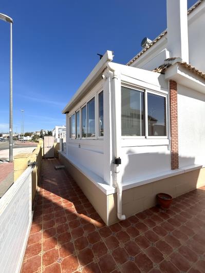 Image No.6-4 Bed Semi-Detached for sale