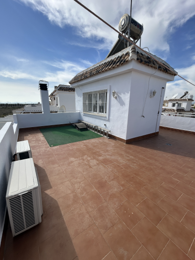 Image No.48-4 Bed Semi-Detached for sale