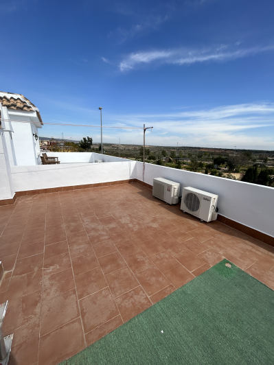 Image No.51-4 Bed Semi-Detached for sale