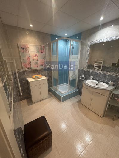 Image No.41-4 Bed Semi-Detached for sale